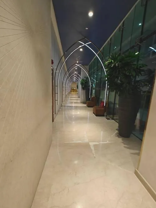 Apartment Lemodcasa - Modern Chic Studio Dubai