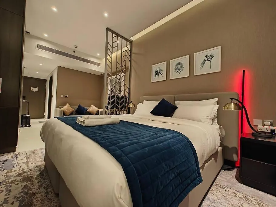 Apartment Lemodcasa - Modern Chic Studio Dubai