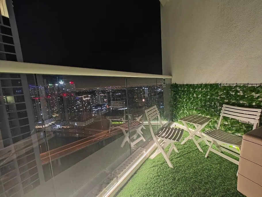 Lemodcasa - Modern Chic Studio Dubai 0*,