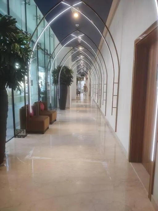 Lemodcasa - Modern Chic Studio Dubai 0*,