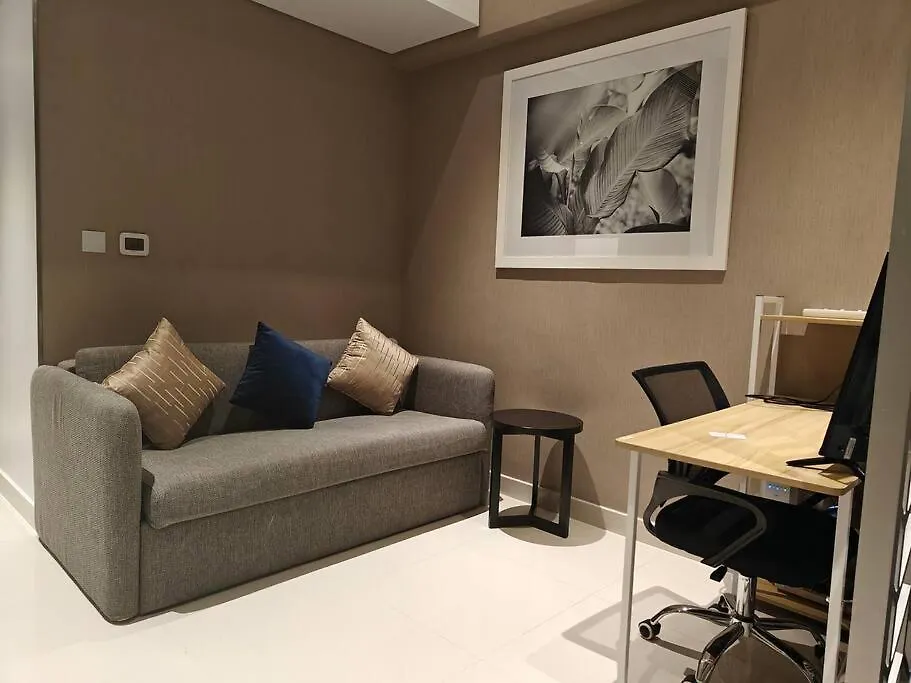 Apartment Lemodcasa - Modern Chic Studio Dubai